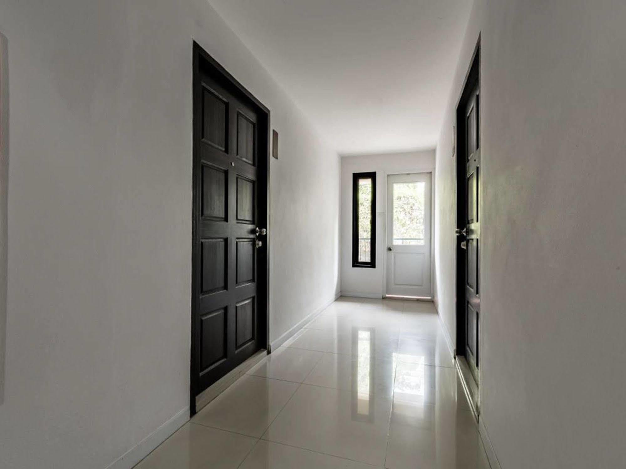 Inn Double Two @ Sathorn Bangkok
